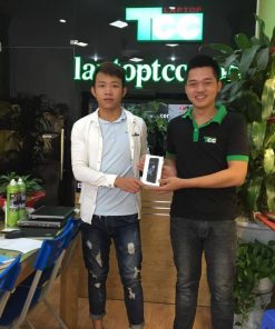 Tặng Laptop Miễn Phí!